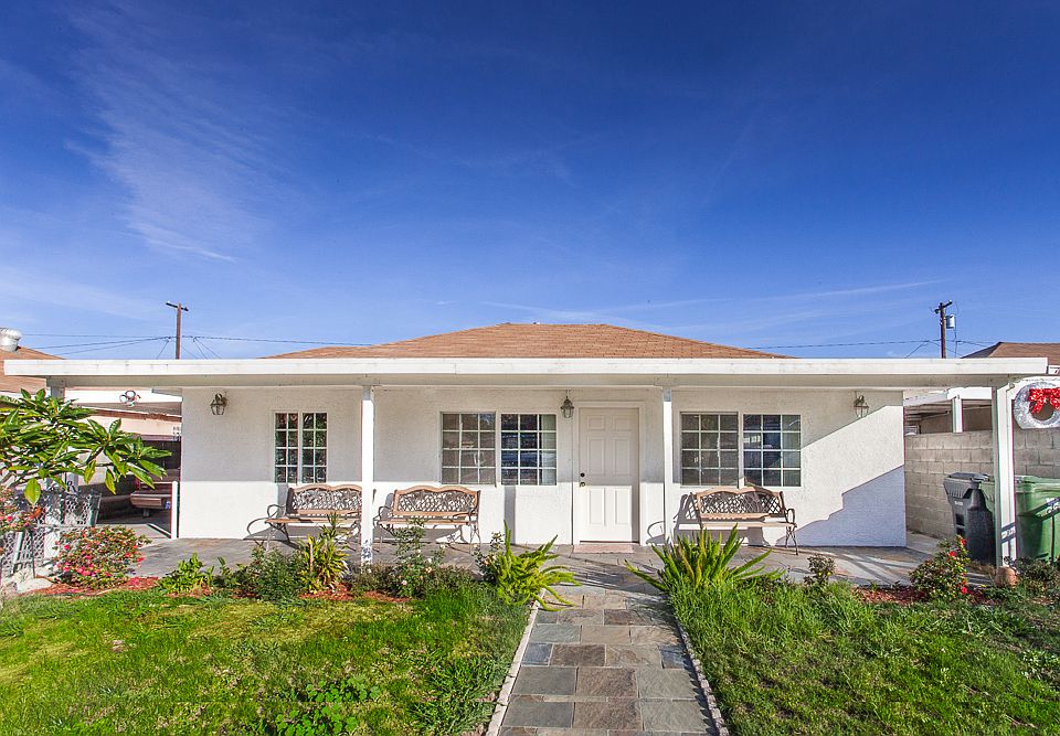 1st image of 22622 Marbella Ave