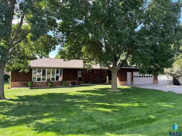 6901 W 9th St, Sioux Falls, SD 57107