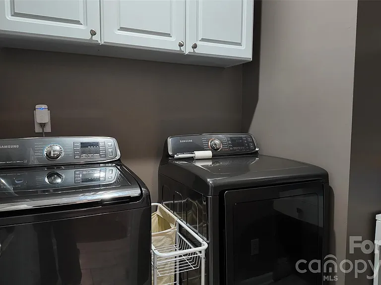 410 Farm Branch Dr — Photo 33