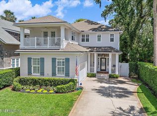 321 5th St, Atlantic Beach, FL 32233