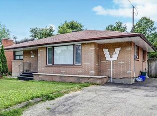 532 Harmony Rd S, Oshawa, ON L1H 6V5