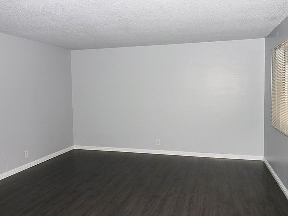 4th image of 345 Magnolia Ave APT 7