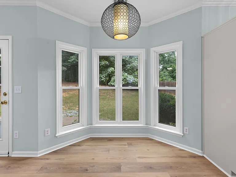 380 Belmont Chase Ct — Photo 16