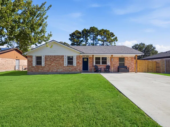 3311 Schroeder Ave, Needville, TX 77461