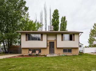 1917 N 630 W, Clinton, UT 84015