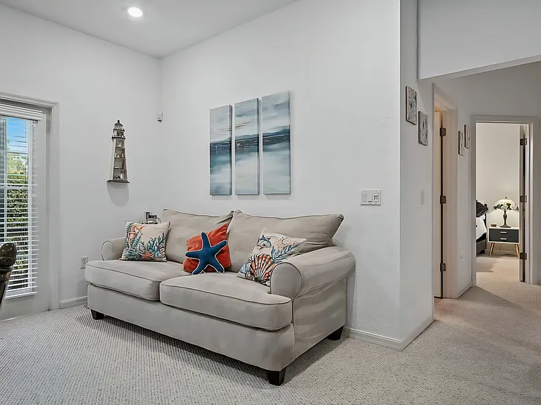 8216 SW 196th Court Rd — Photo 5