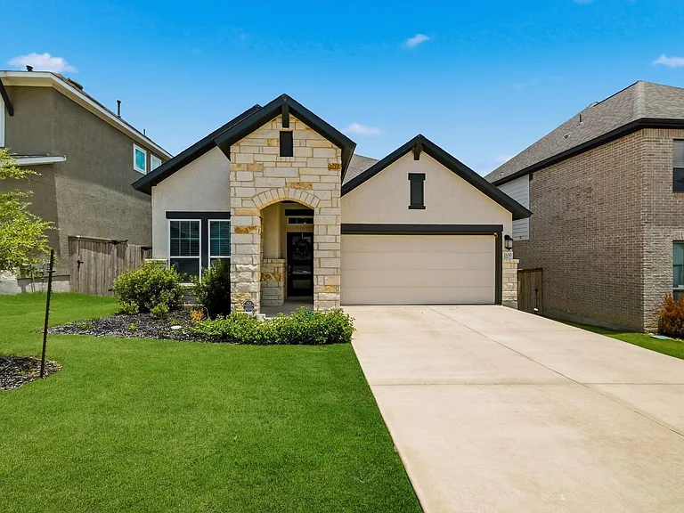 2650 Vistablue Ln — Photo 2
