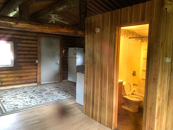 View from back of cabin, bathroom to the right
