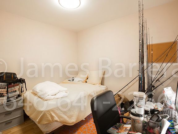 5th image of 8 W 111th St APT 5E