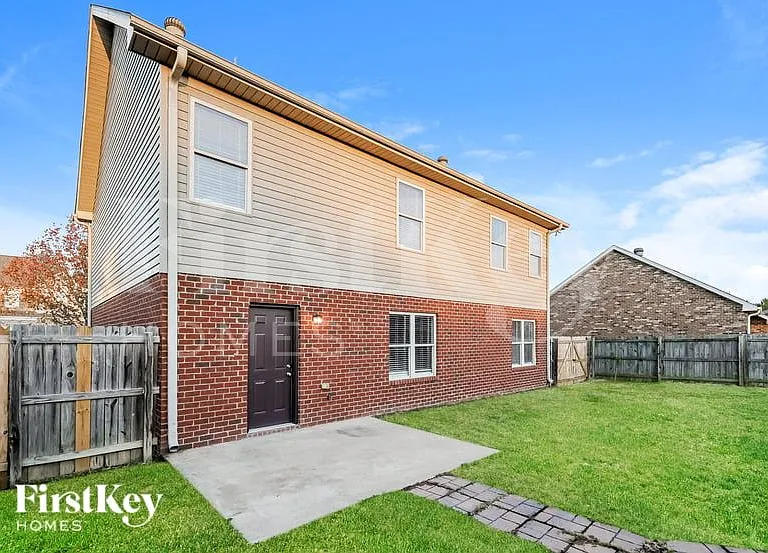 3630 Wind Ridge Ln — Photo 15