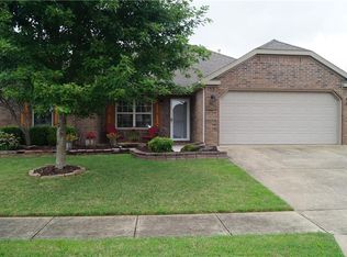 305 Cherry St, Pea Ridge, AR 72751