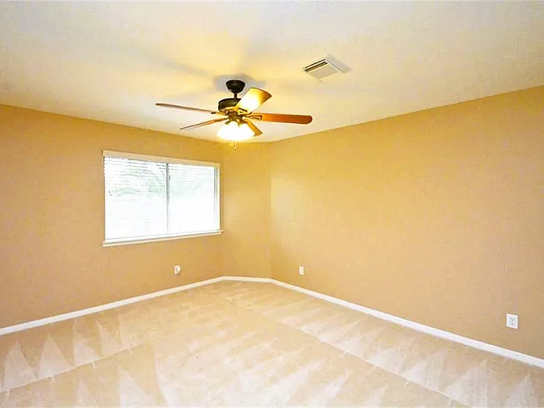 21523 Santa Clara Dr — Photo 23