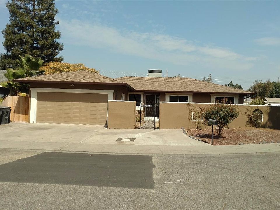 1st image of 1721 Briarwood Dr
