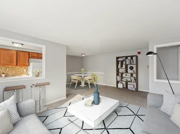 Green Forest Apartments