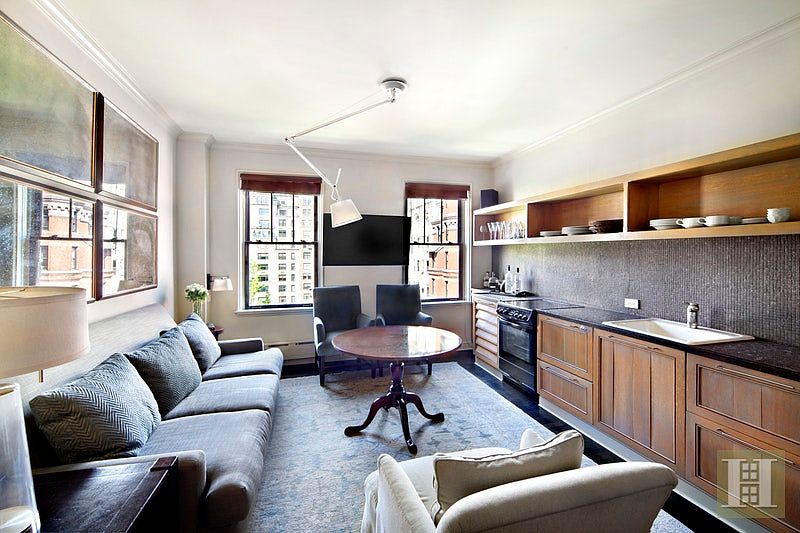 1st image of 26 Gramercy Park S APT 9B