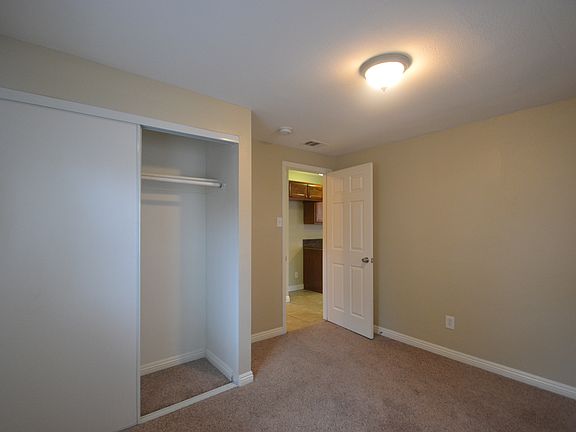 5th image of 6431 Satsuma Ave