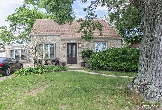 1st image of 109 Jedwood Pl