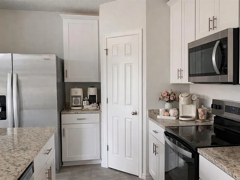 16436 Happy Eagle Dr — Photo 10