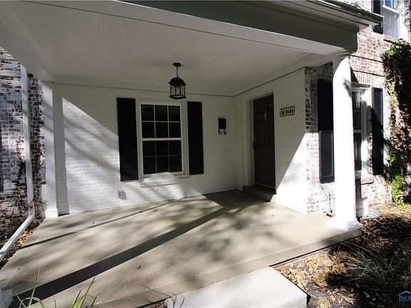 2nd image of 3106 Kenwood Blvd