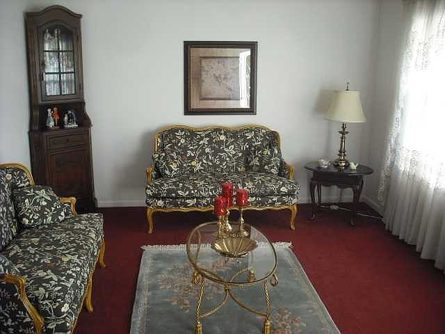 2nd image of 537 Graceway St