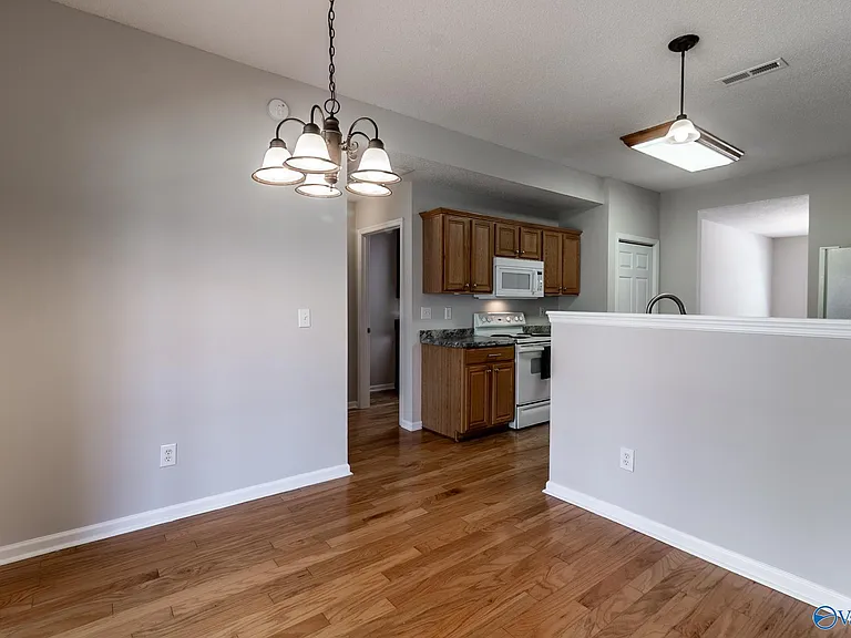 114 Clover Ridge Dr — Photo 18