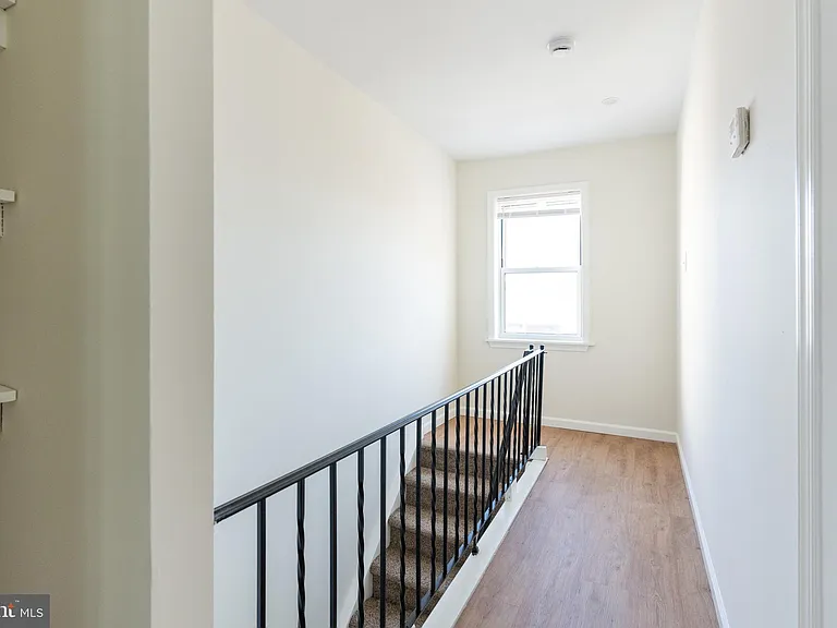 435 N 32nd St #2 — Photo 11