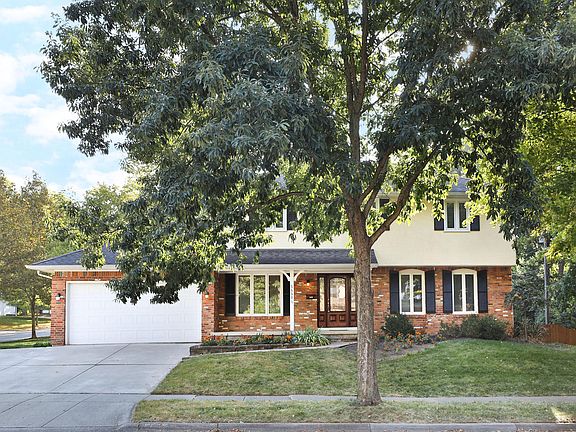 2nd image of 6660 Masefield St