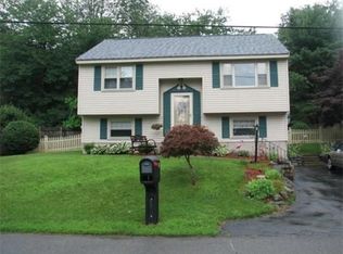 29 B St, Dracut, MA 01826