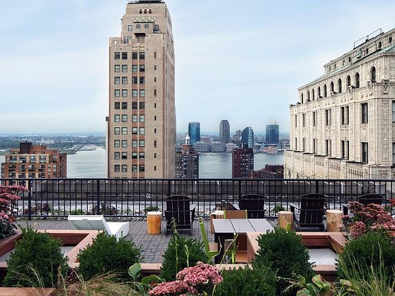 4th image of 2148 Broadway Unit Sr 7 1