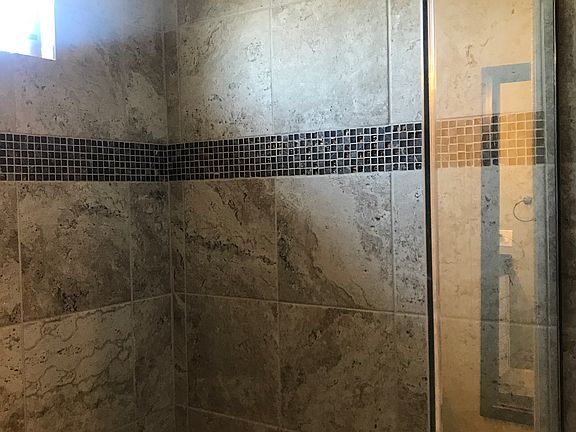 Walk in shower in tile