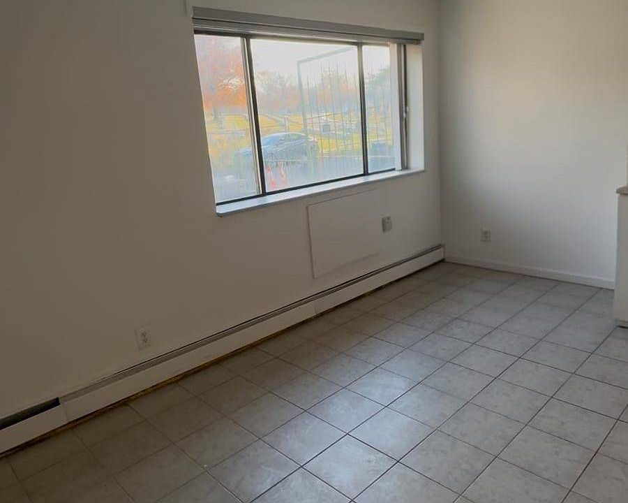 1st image of 5607 Clover Pl