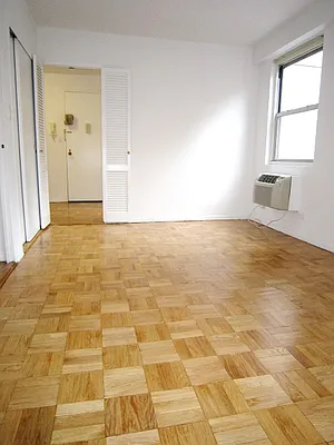 Rented by City Connections Realty | media 66