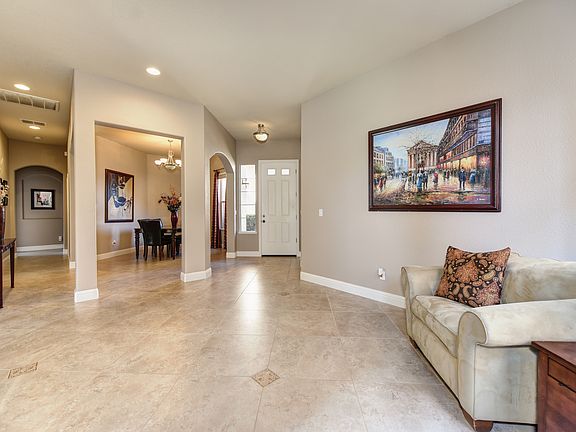 4th image of 1457 Arrow Wood Ln