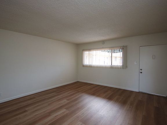 4th image of 18 S Marguerita Ave APT 15