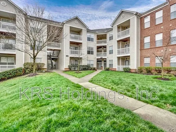 310 Riverbend Dr APT 2E, Charlottesville, VA 22911