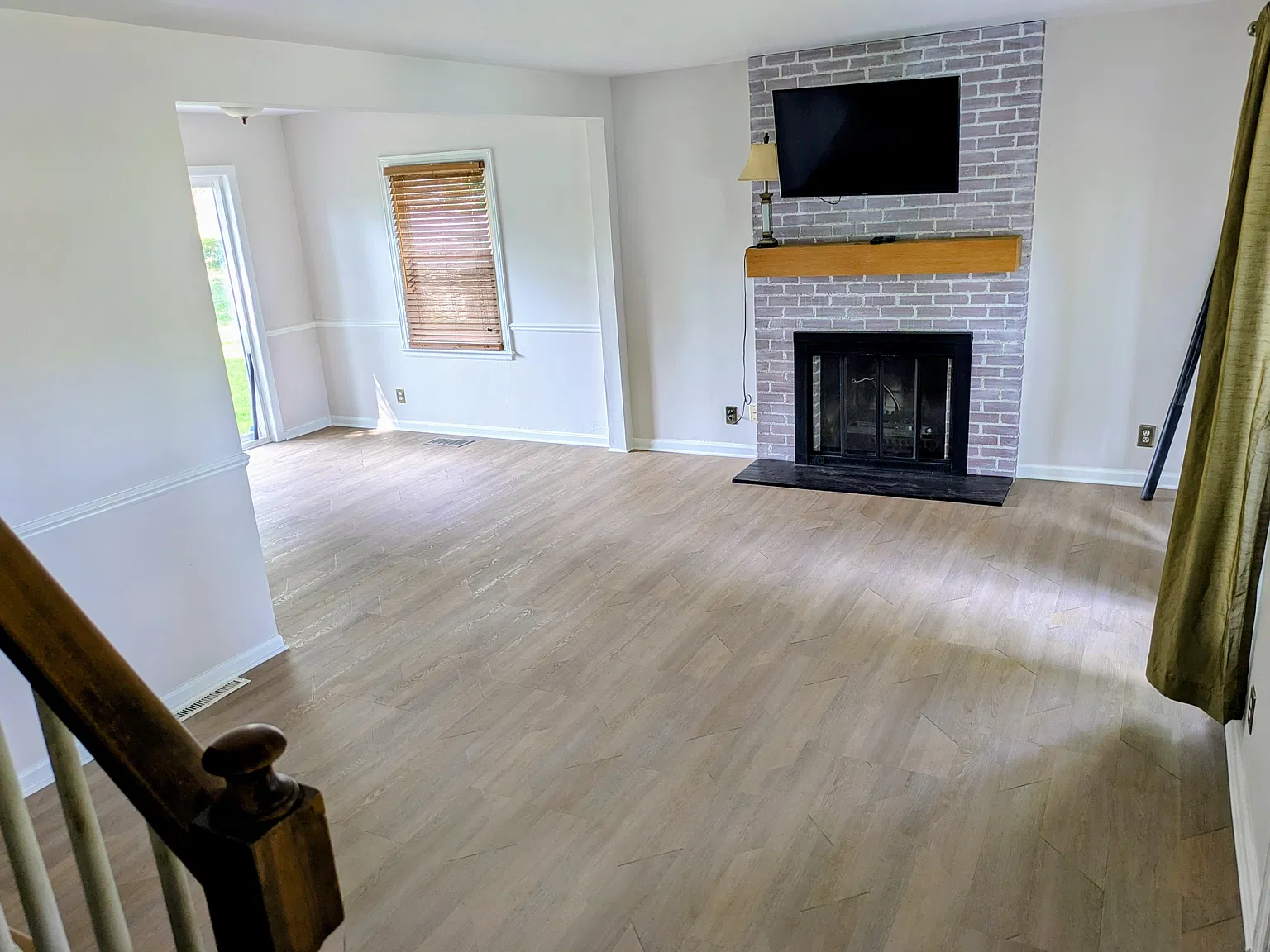3 bed, 1159 sqft, $1,700 — Photo 4