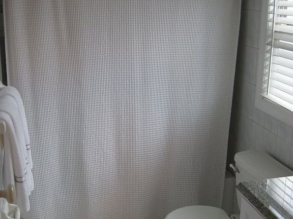 Shower / Bathroom