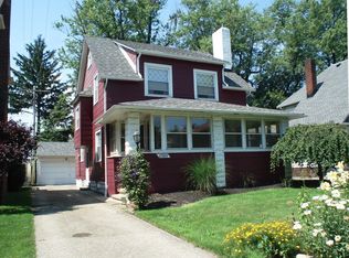 17920 Landseer Rd, Cleveland, OH 44119