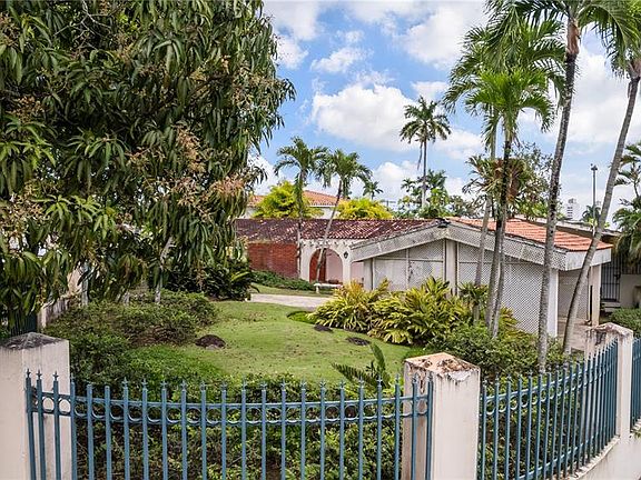 4th image of B Meadow Ln