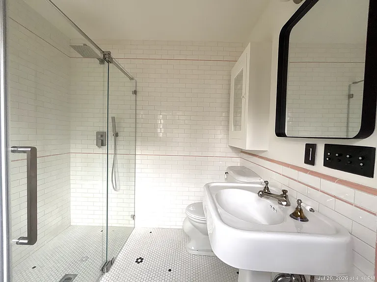 138 W Montecito Ave #A — Photo 6