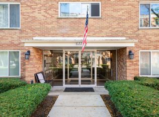6220 N Ridge Ave APT S307, Chicago, IL 60660