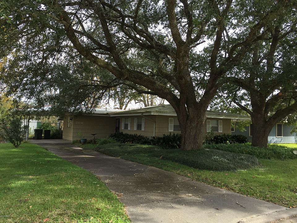 1st image of 204 Kathryn St