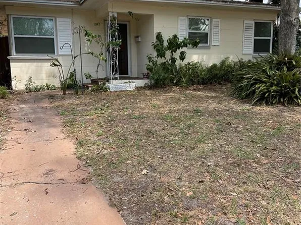 428 Woodlawn Ave, Belleair, FL 33756