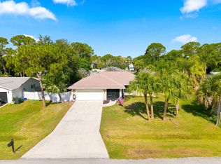 6107 BAMBOO Drive, Fort Pierce, FL 34982
