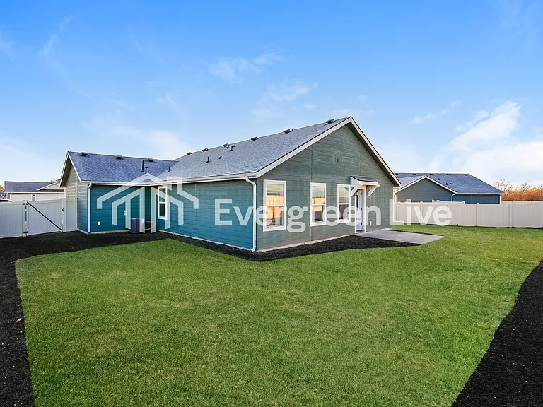 323 Lightening Ave — Photo 15