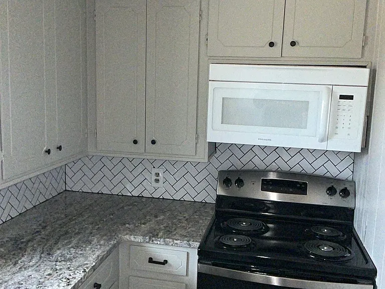 680 Cherry Creek Ln — Photo 9