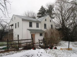 2158 Bedminster Rd, Perkasie, PA 18944