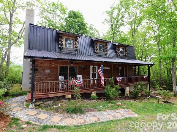 252 Idylwild Ln, Black Mountain, NC 28711