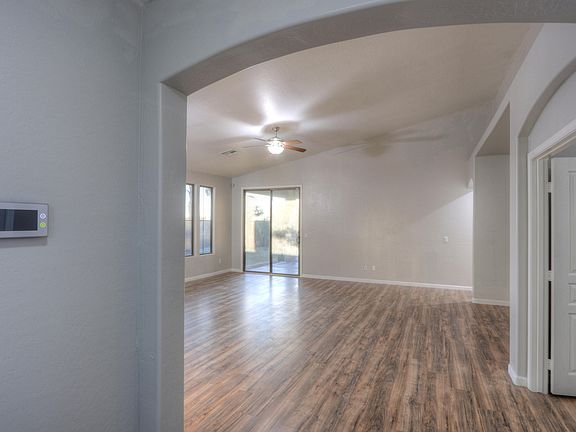 3rd image of 1889 N Agave St