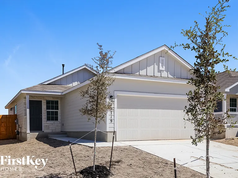 10719 Prusiner Dr — Photo 2